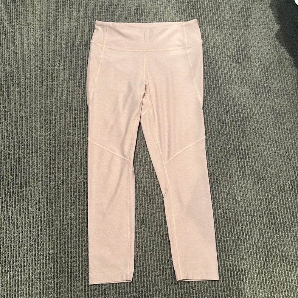 Outdoor Voices Blush Cropped Leggings M